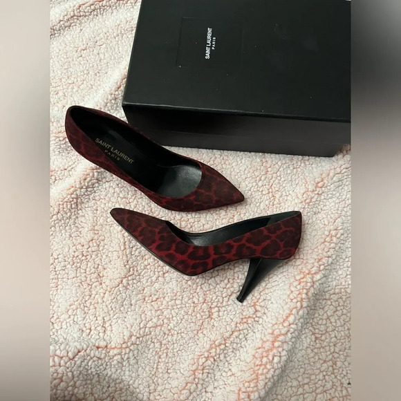 Saint Laurent red Leopard Print Pointed Pumps - Rare Luxury Statement Heels - Picture 6 of 13